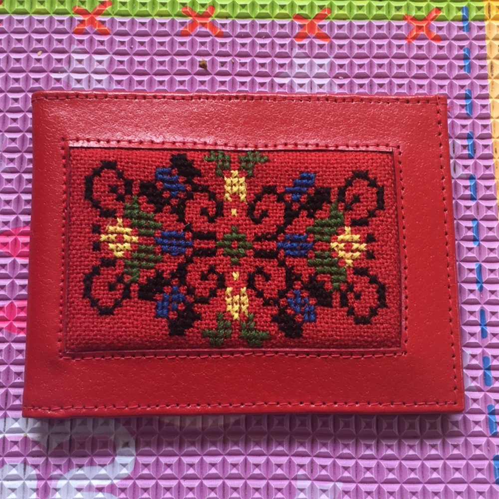 NWT NARODNA RADINOST HANDMADE WALLET